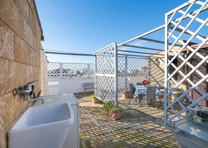 Дом отдыха Loft Quiete - Terrazza, Comfort E Silenzio Vicino Порто-Чезарео